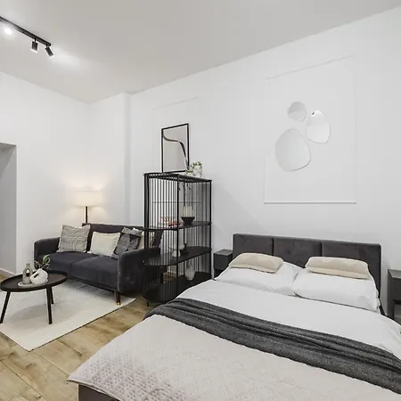 Apartamento Center By Kramm - Mieszkanie W Sercu Poznania