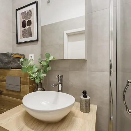 Center By Kramm - Mieszkanie W Sercu Poznania Apartamento Poznan