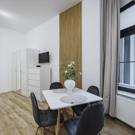 Center By Kramm - Mieszkanie W Sercu Poznania Apartamento